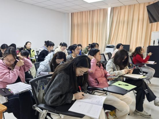 5db9fff5a6333d5c3b6da3b144c146a7