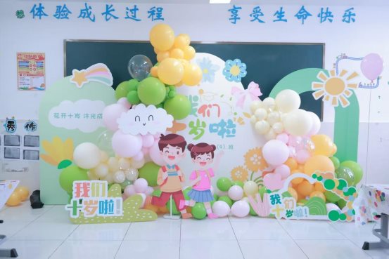 f8b8e75df4845c0a28f904bb2430df98