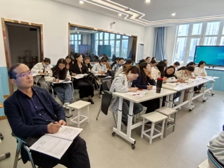 9d11c7f717be099eeb52eb63362576d1