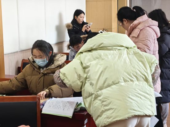 858486a3b543670d2c0301c6f44ebcdb