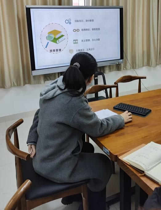 17034732f3687f3cca0e665bd2293012