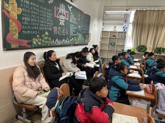 4feeb1b4dce702eb5347448e38675d5a